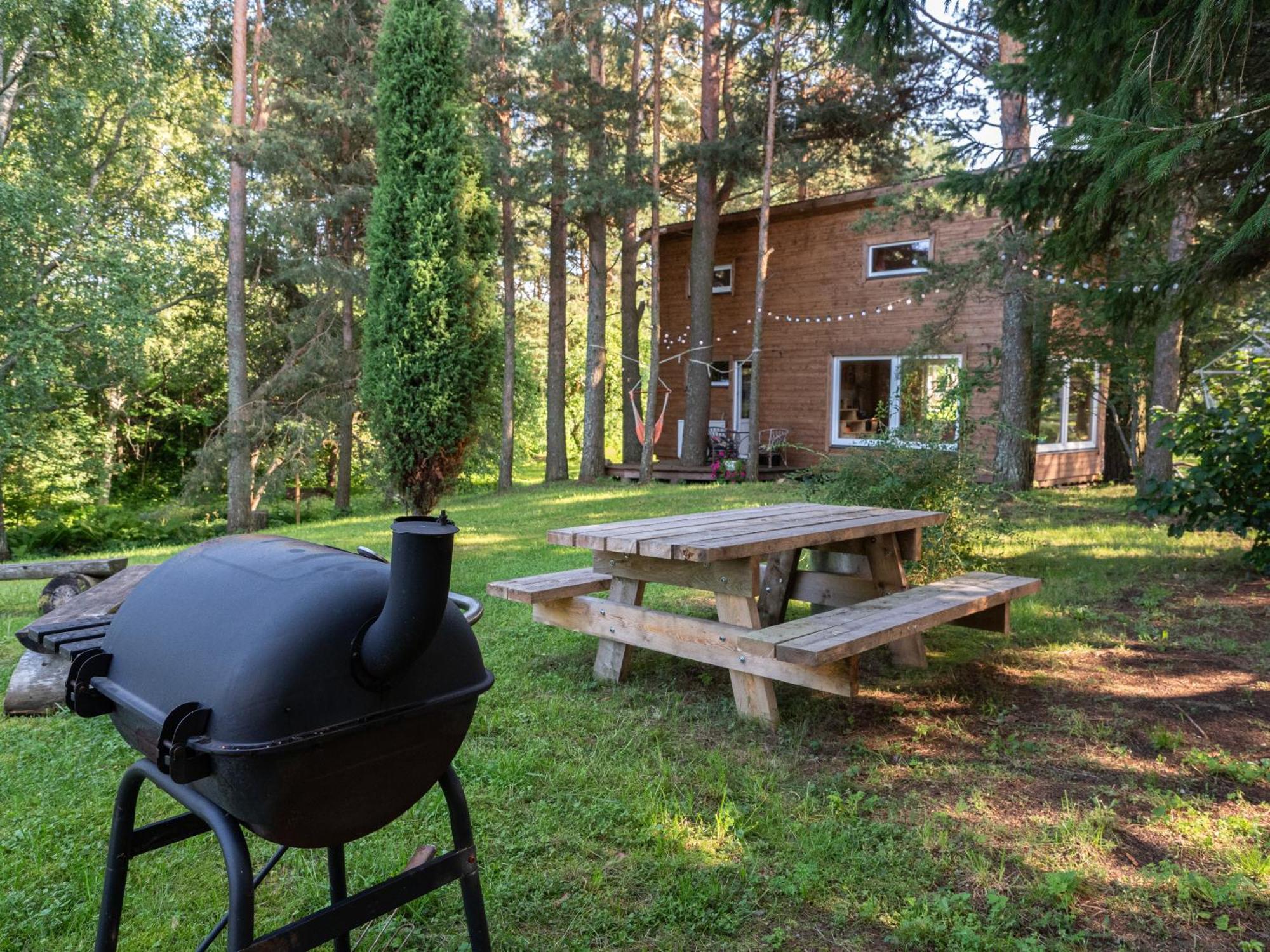 Mereaeaere Glamping Ja Rannamaja Liimala Exterior foto